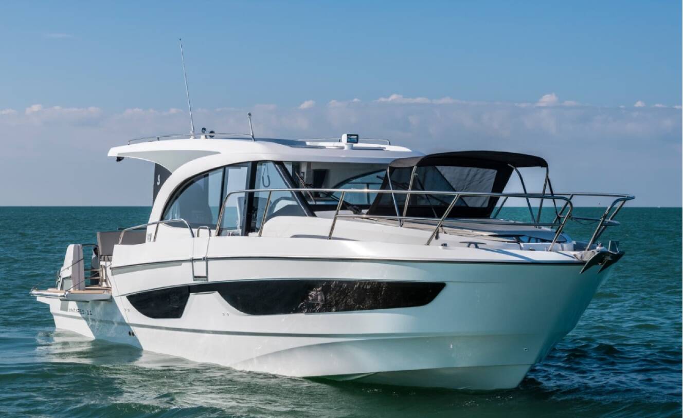 A photo of this 2023 Beneteau Antares 11