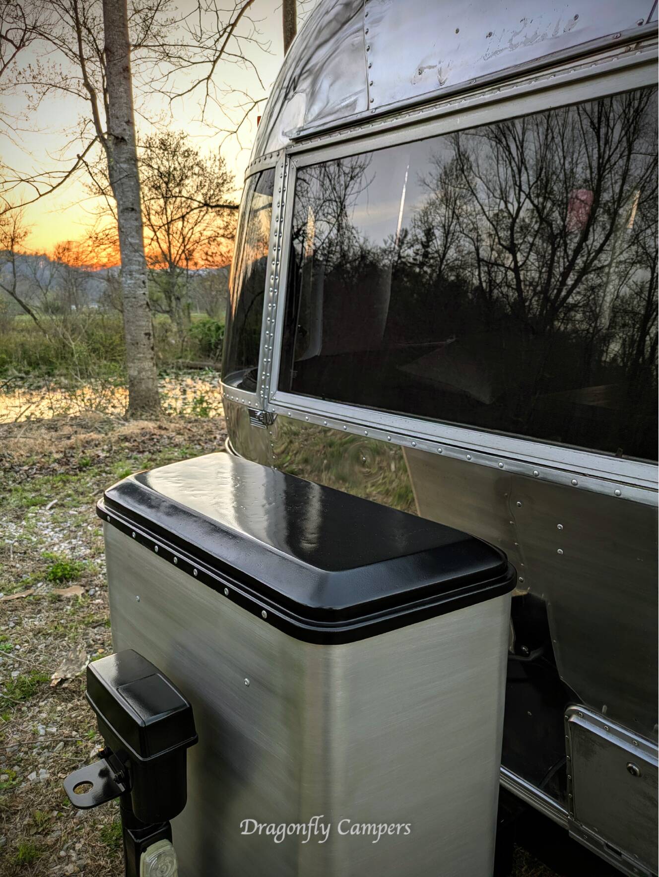 A photo of this 1988 Airstream EXCELLA 32