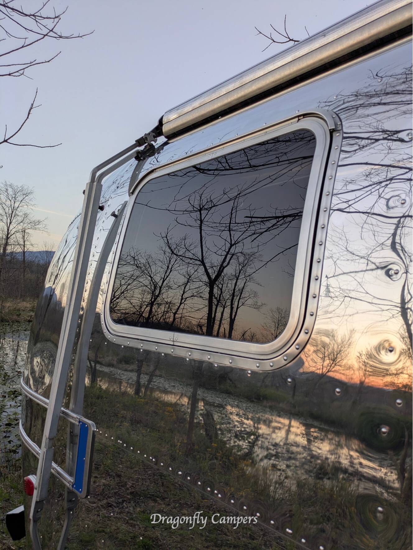 A photo of this 1988 Airstream EXCELLA 32