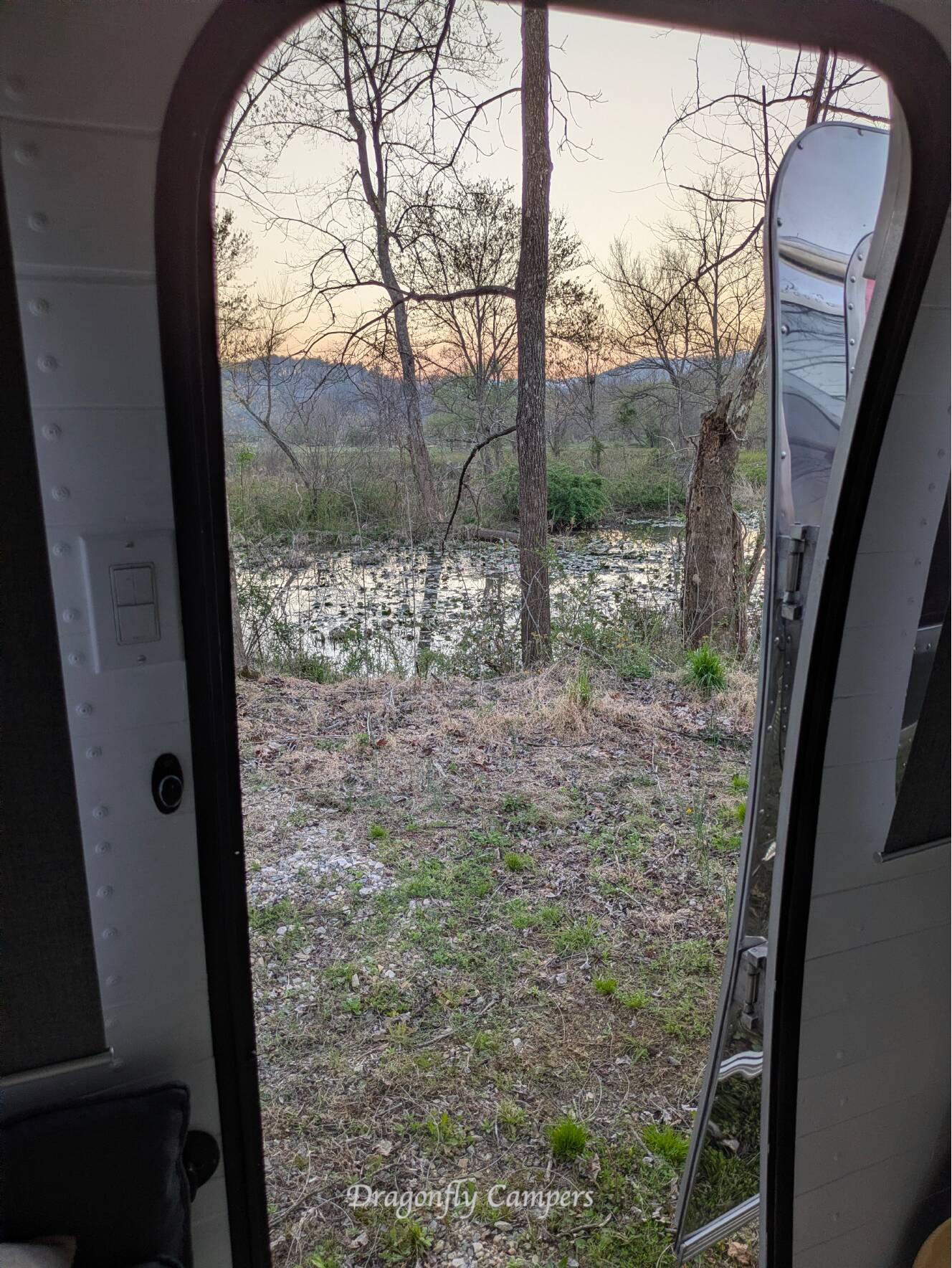 A photo of this 1988 Airstream EXCELLA 32