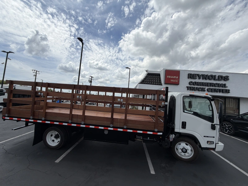 2026 ISUZU NRR GAS
