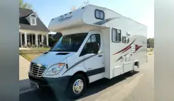 2010 Coachmen FREELANDER 2100CB RV
