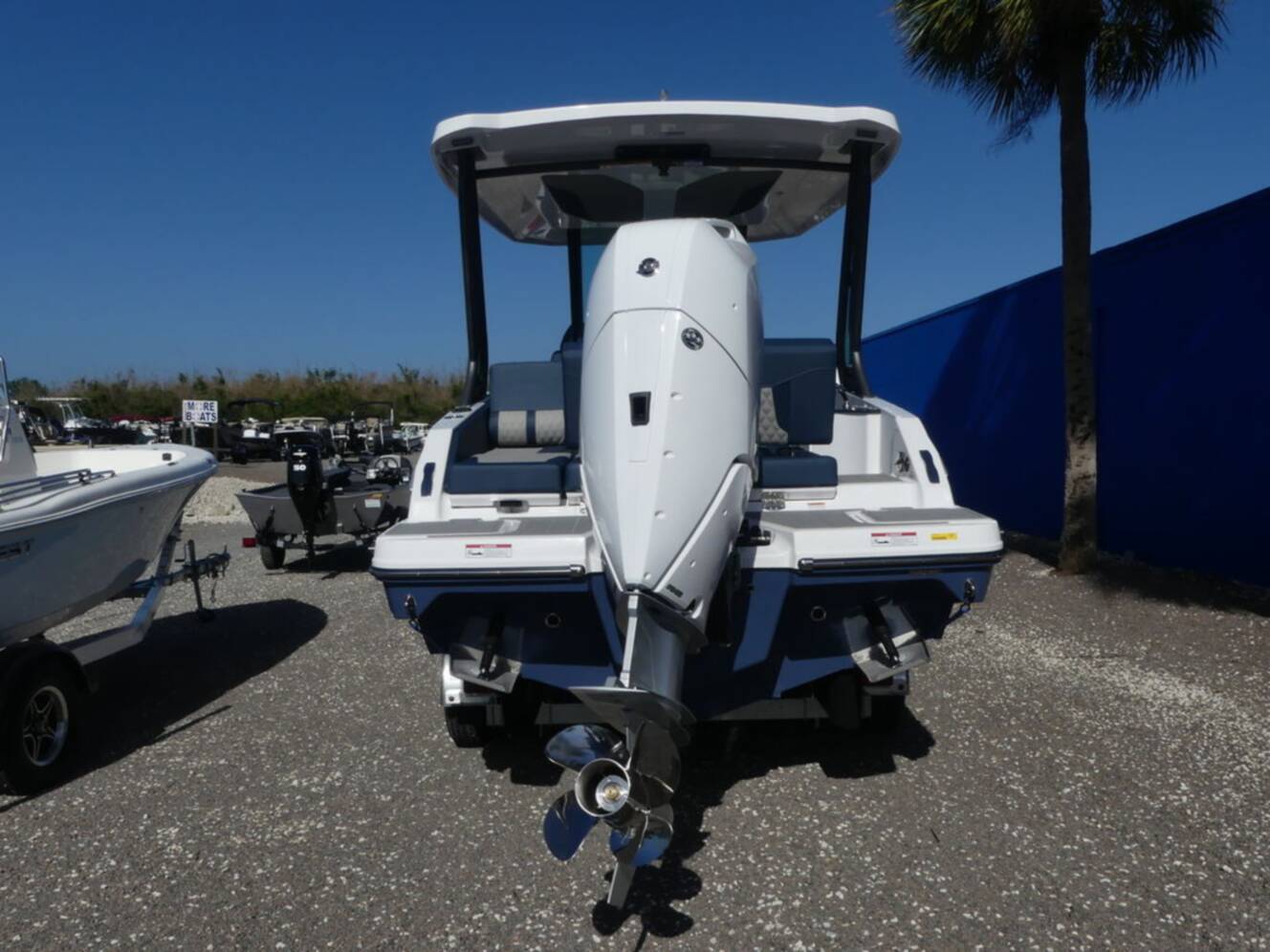 A photo of this 2026 Monterey Elite 25 OB
