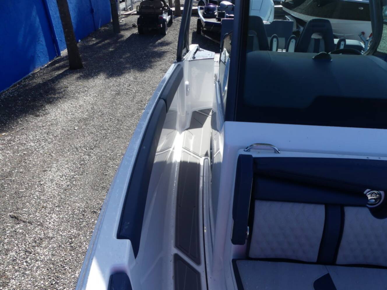 A photo of this 2026 Monterey Elite 25 OB