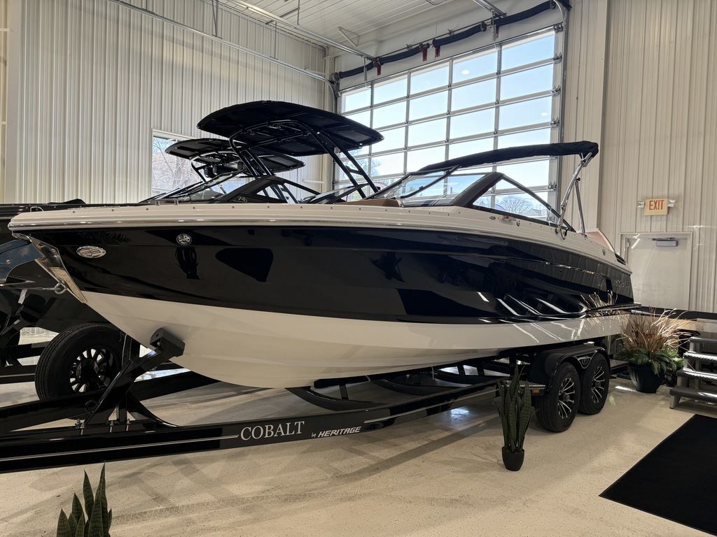 2026 Cobalt Boats R4 in wayzata MN