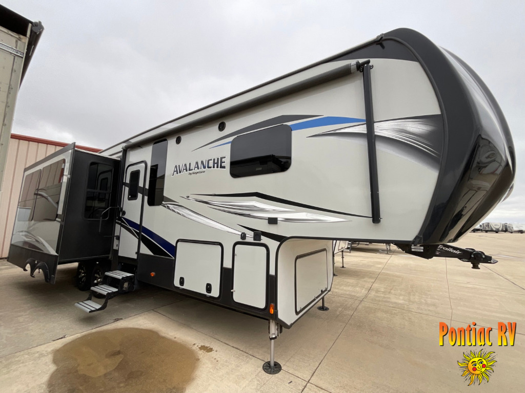 2018 Keystone Rv Avalanche 320RS in pontiac IL