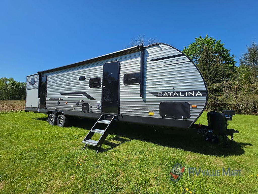 2026 Coachmen Rv Catalina Legacy Edition 323BHDSCK in franklinville NC