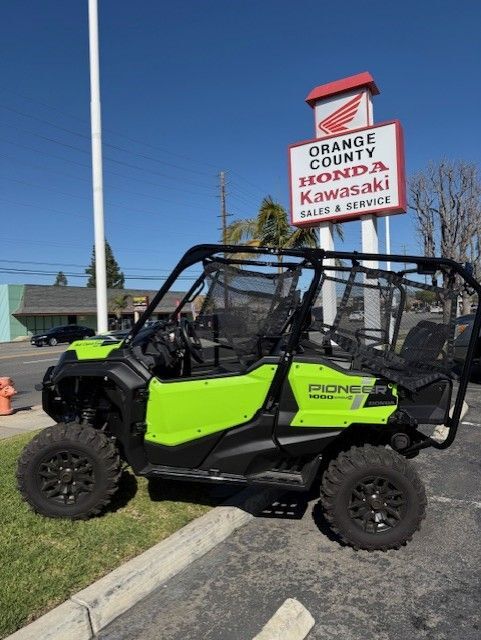 2023 Honda Pioneer 1000-5 Deluxe in orange CA