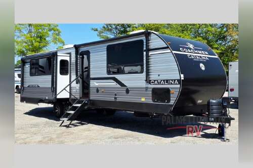 2026 Coachmen Rv Catalina Legacy Edition 323MAZE in greer SC