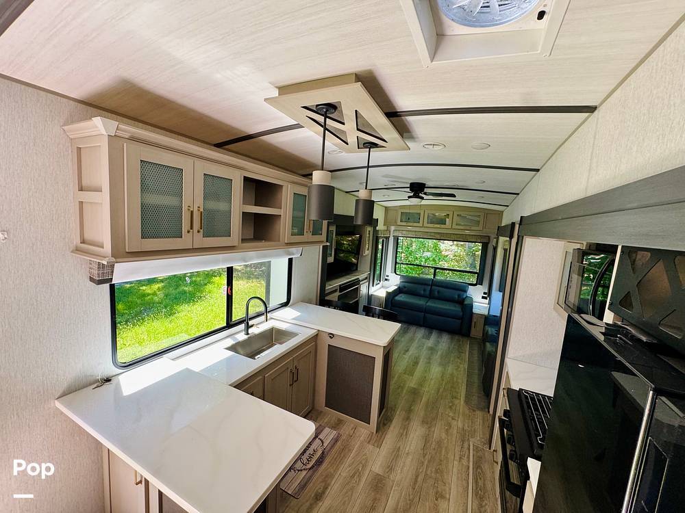 2024 Forest River Heritage Glen Elite 35RE in gold hill NC