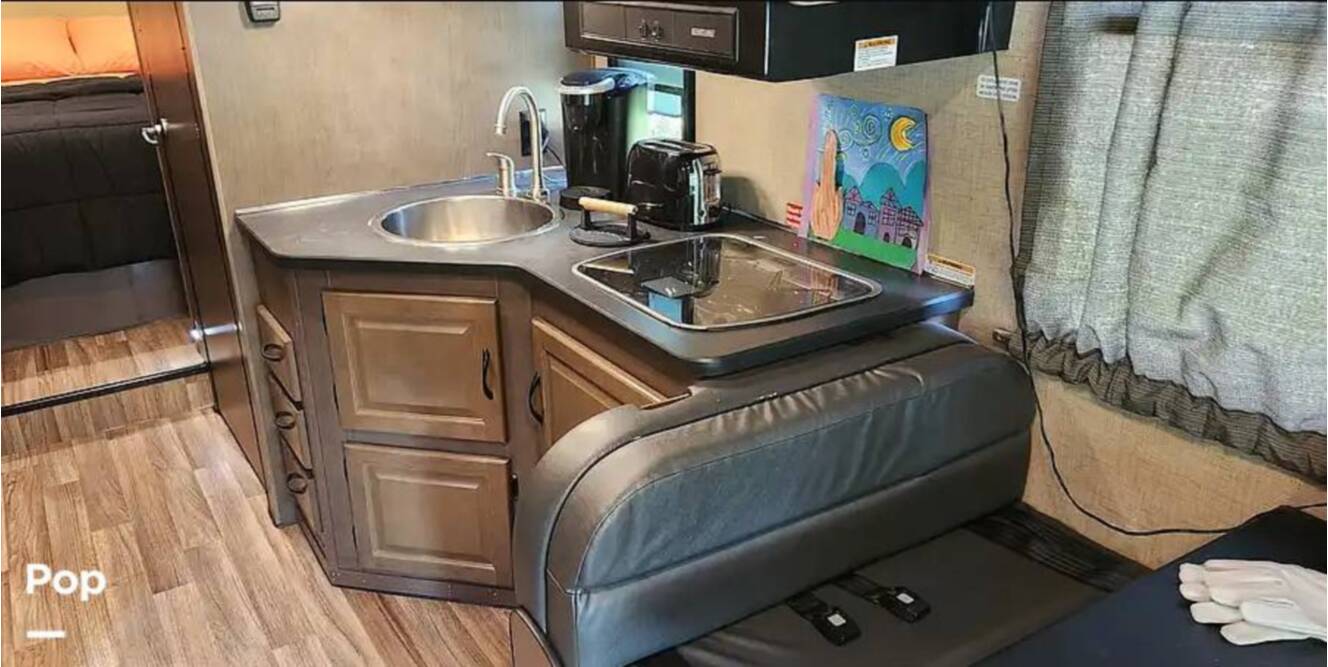 A photo of this 2019 Thor Motor Coach Majestic 28A