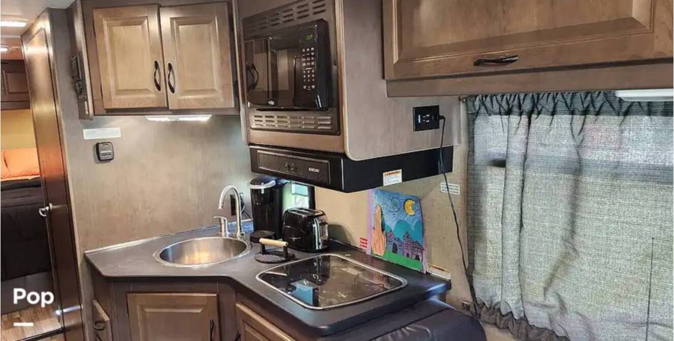 A photo of this 2019 Thor Motor Coach Majestic 28A