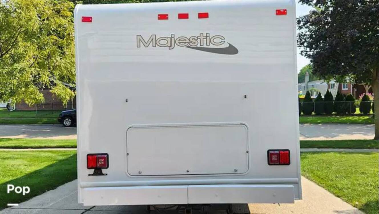 A photo of this 2019 Thor Motor Coach Majestic 28A