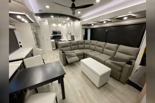 2026 Jayco PINNACLE 38FBRK in columbia SC