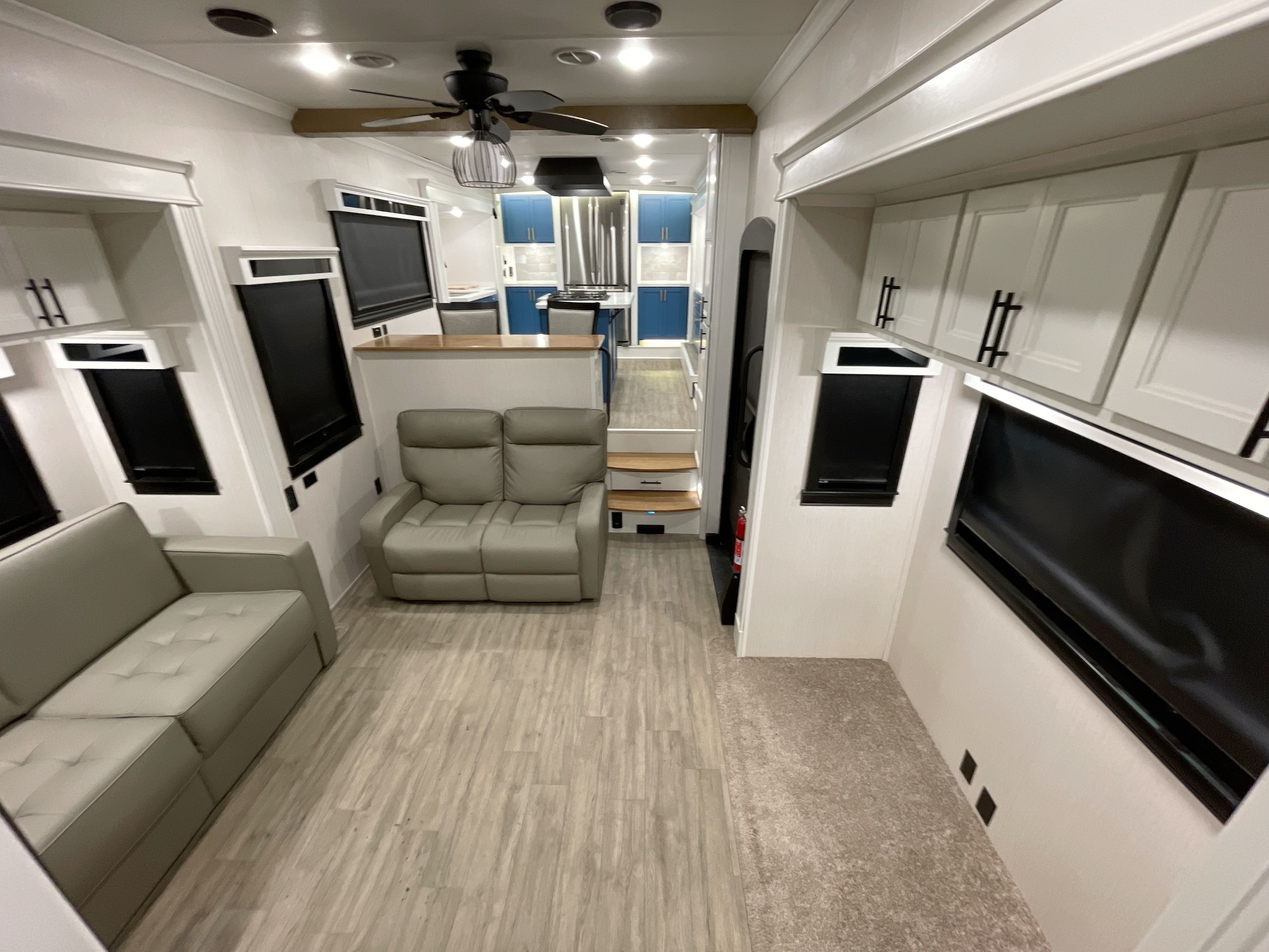 2021 Forest River RIVERSTONE LEGACY 42FSKG in richmond IN