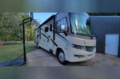 2018 Forest River GEORGETOWN 5 SERIES GT5 36B5 in easley SC