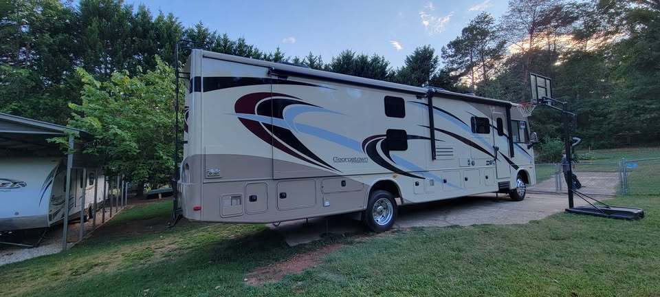 2018 Forest River GEORGETOWN 5 SERIES GT5 36B5 in easley SC