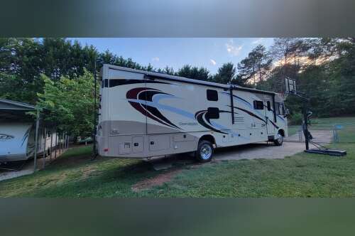 2018 Forest River GEORGETOWN 5 SERIES GT5 36B5 in easley SC