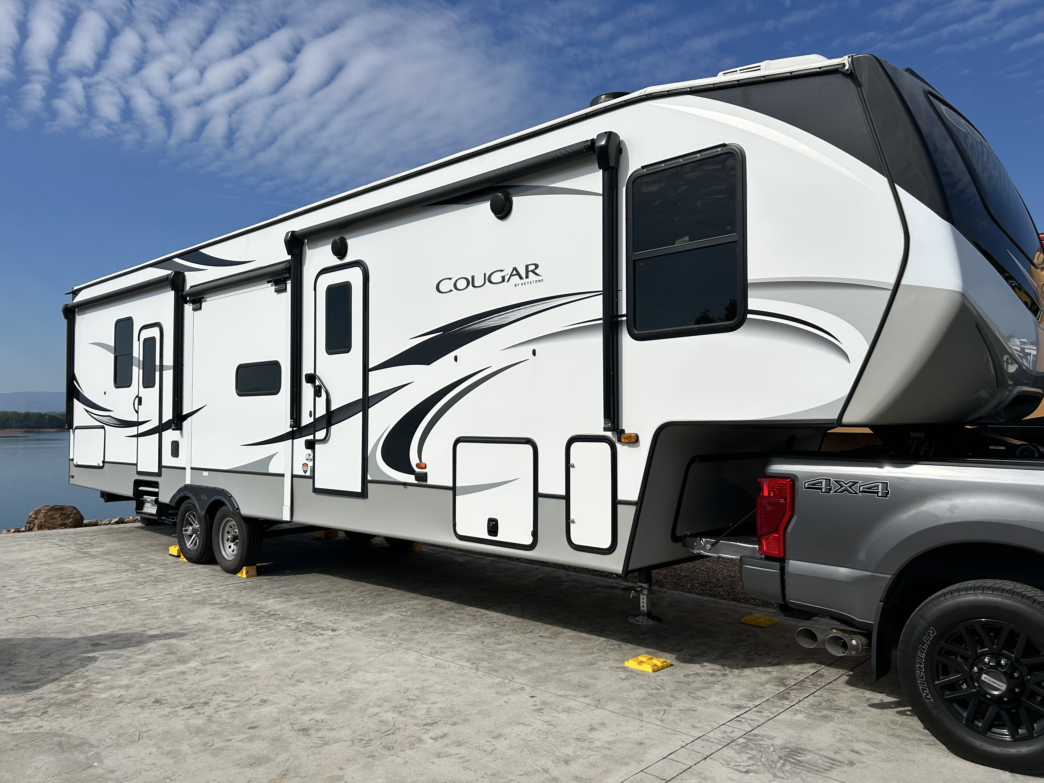 2021 Keystone COUGAR 364BHL RV