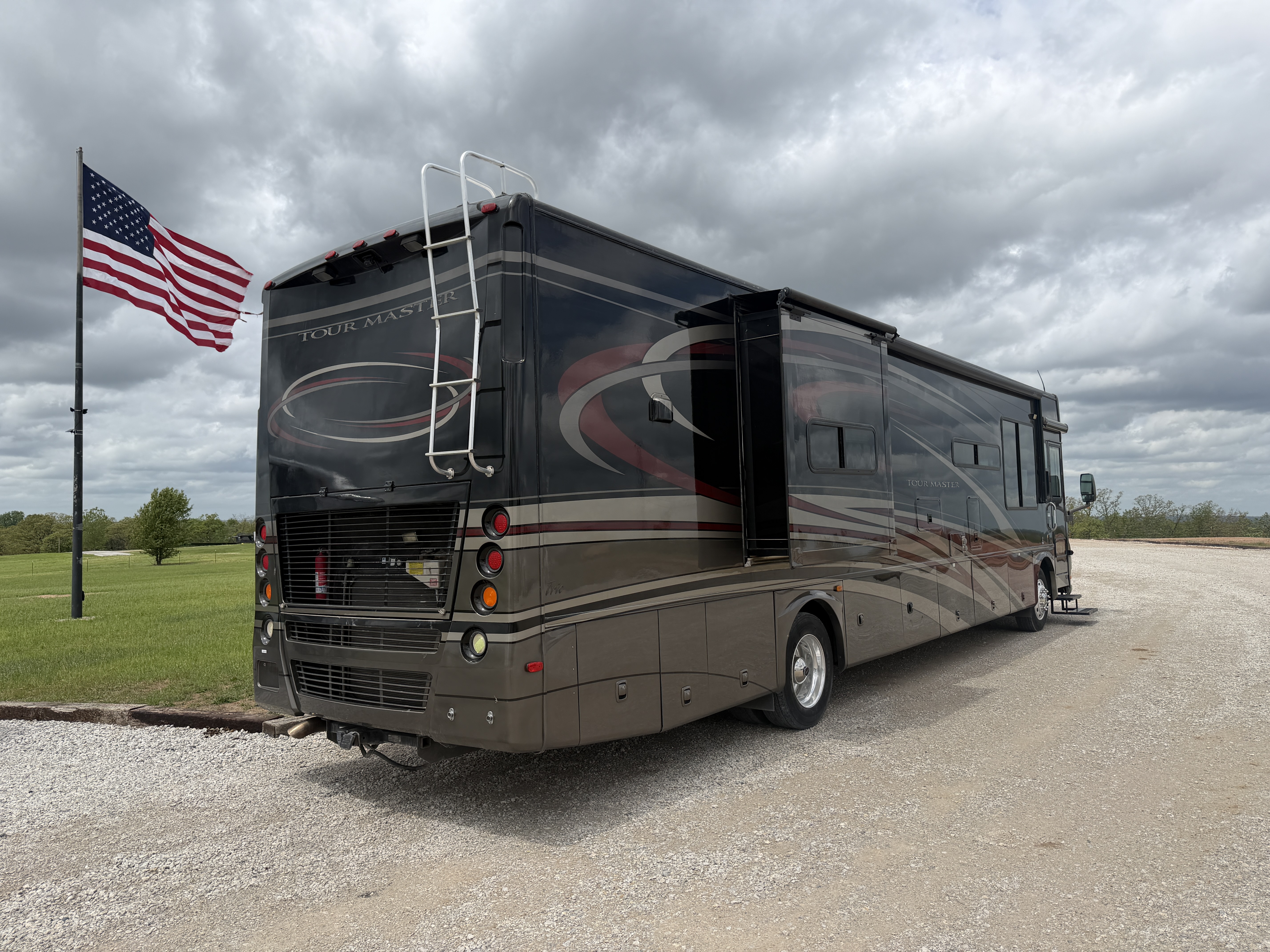 2008 Gulf Stream TOURMASTER 40B in mannford OK