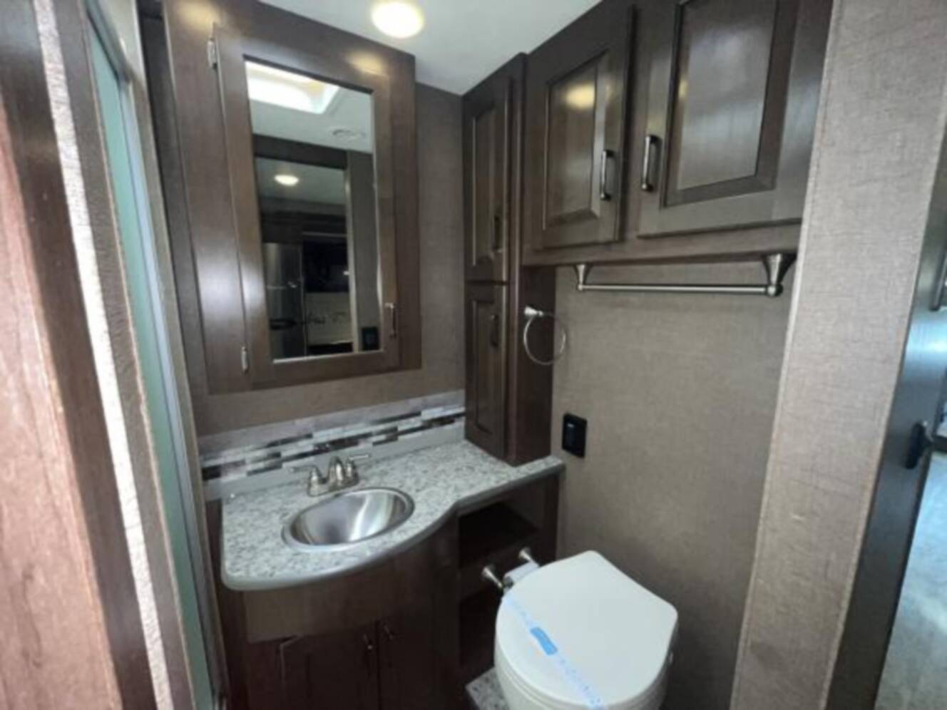 A photo of this 2019 Thor Motor Coach HURRICANE 34R