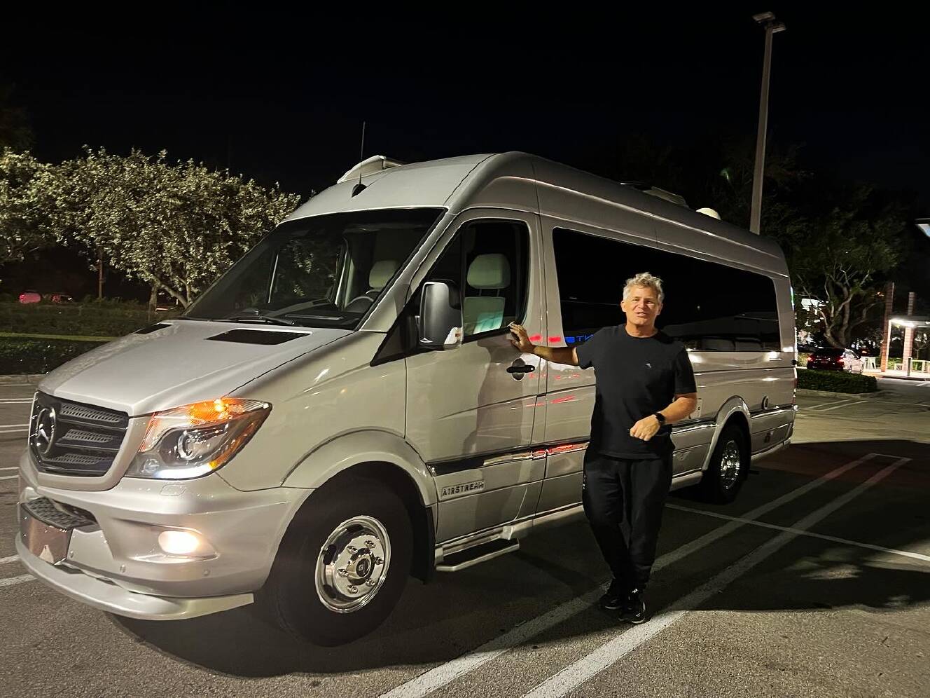 A photo of this 2018 Airstream INTERSTATE GRAND TOUR EXT 3500