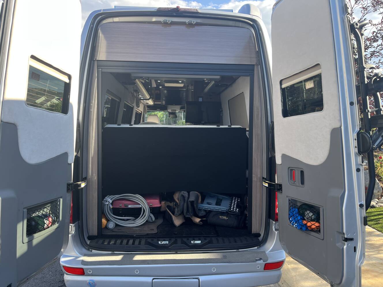 A photo of this 2018 Airstream INTERSTATE GRAND TOUR EXT 3500