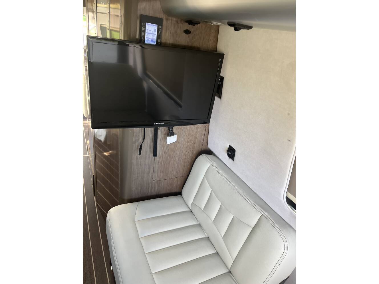 A photo of this 2018 Airstream INTERSTATE GRAND TOUR EXT 3500
