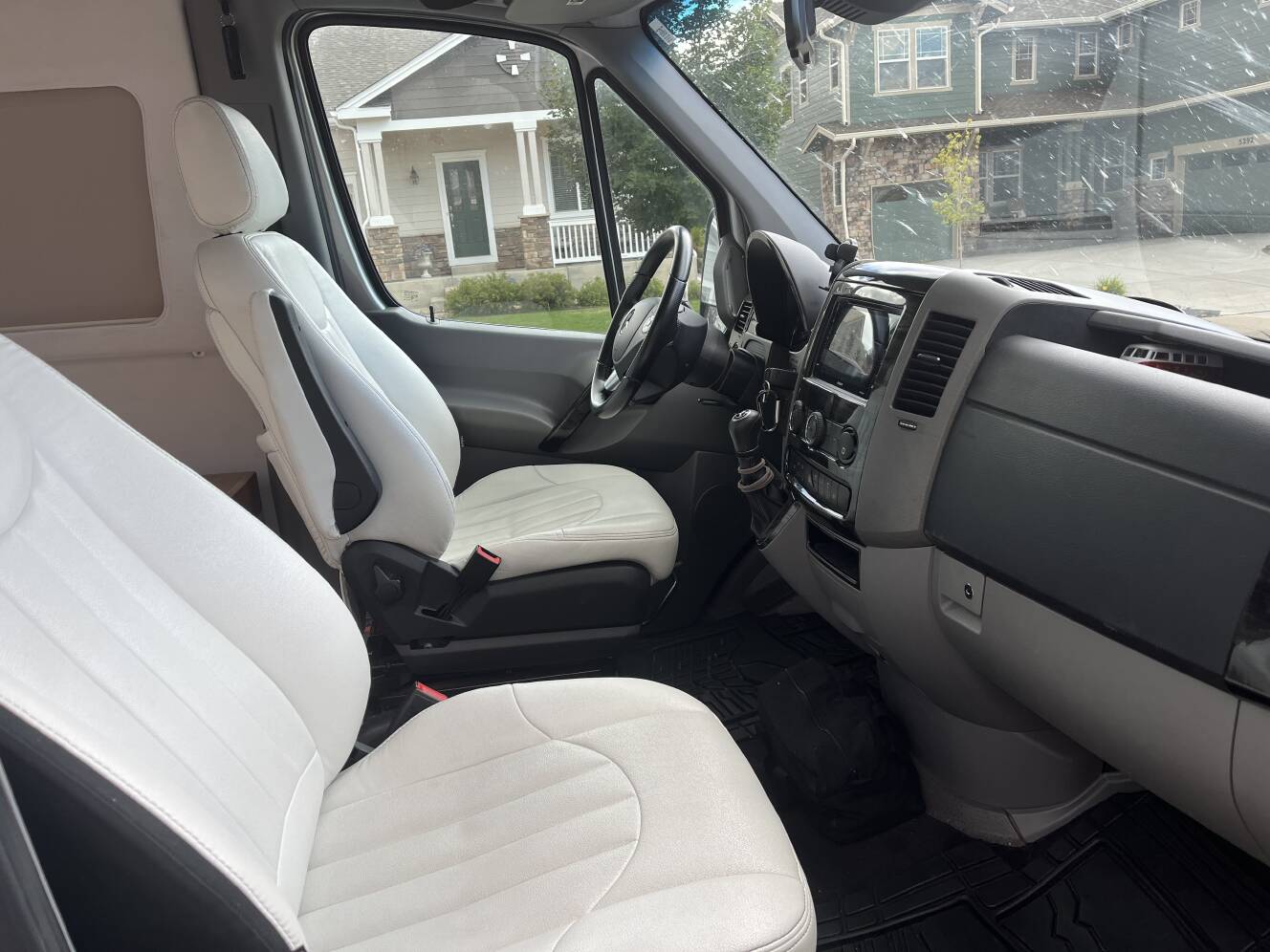 A photo of this 2018 Airstream INTERSTATE GRAND TOUR EXT 3500