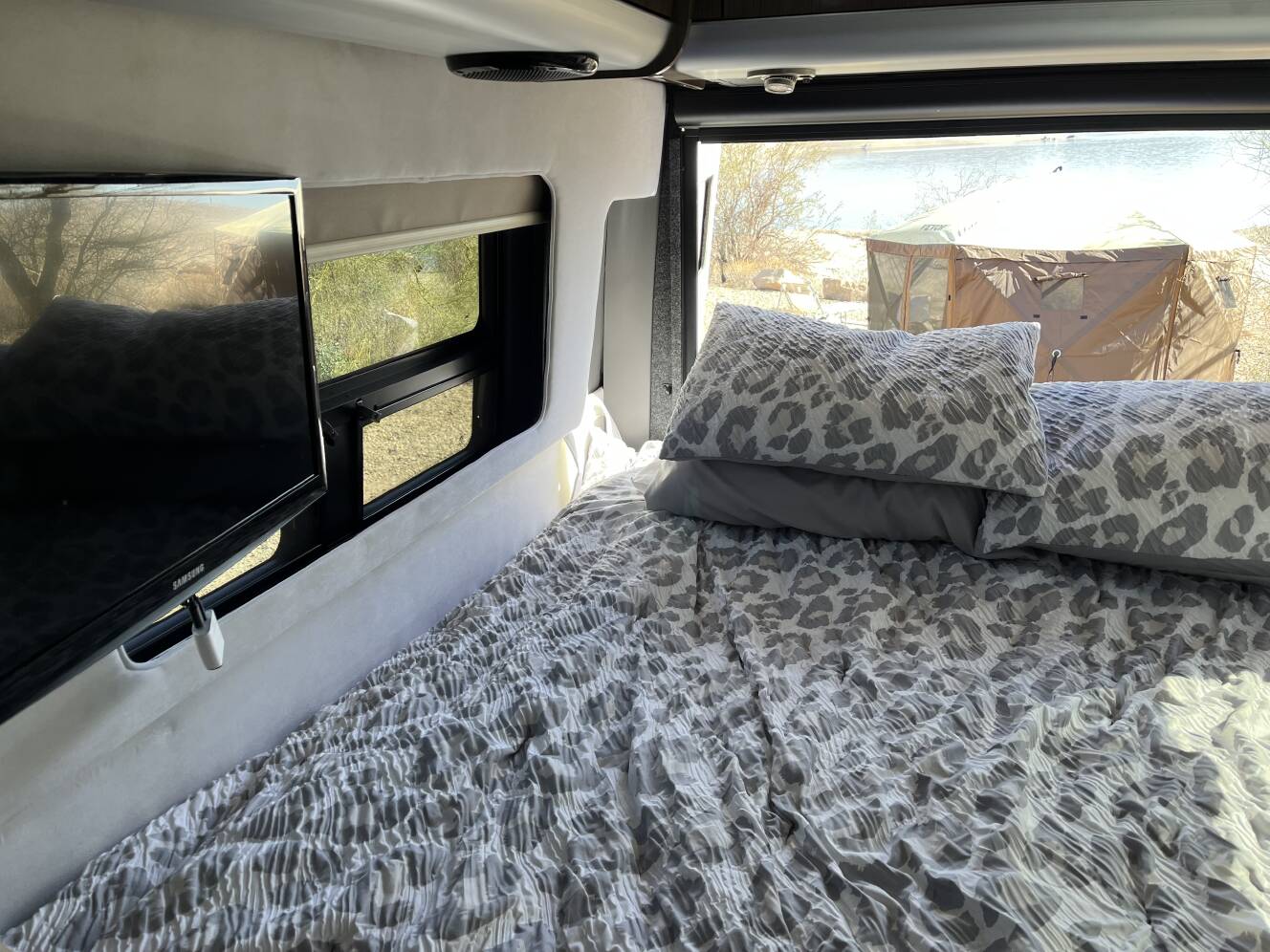 A photo of this 2018 Airstream INTERSTATE GRAND TOUR EXT 3500