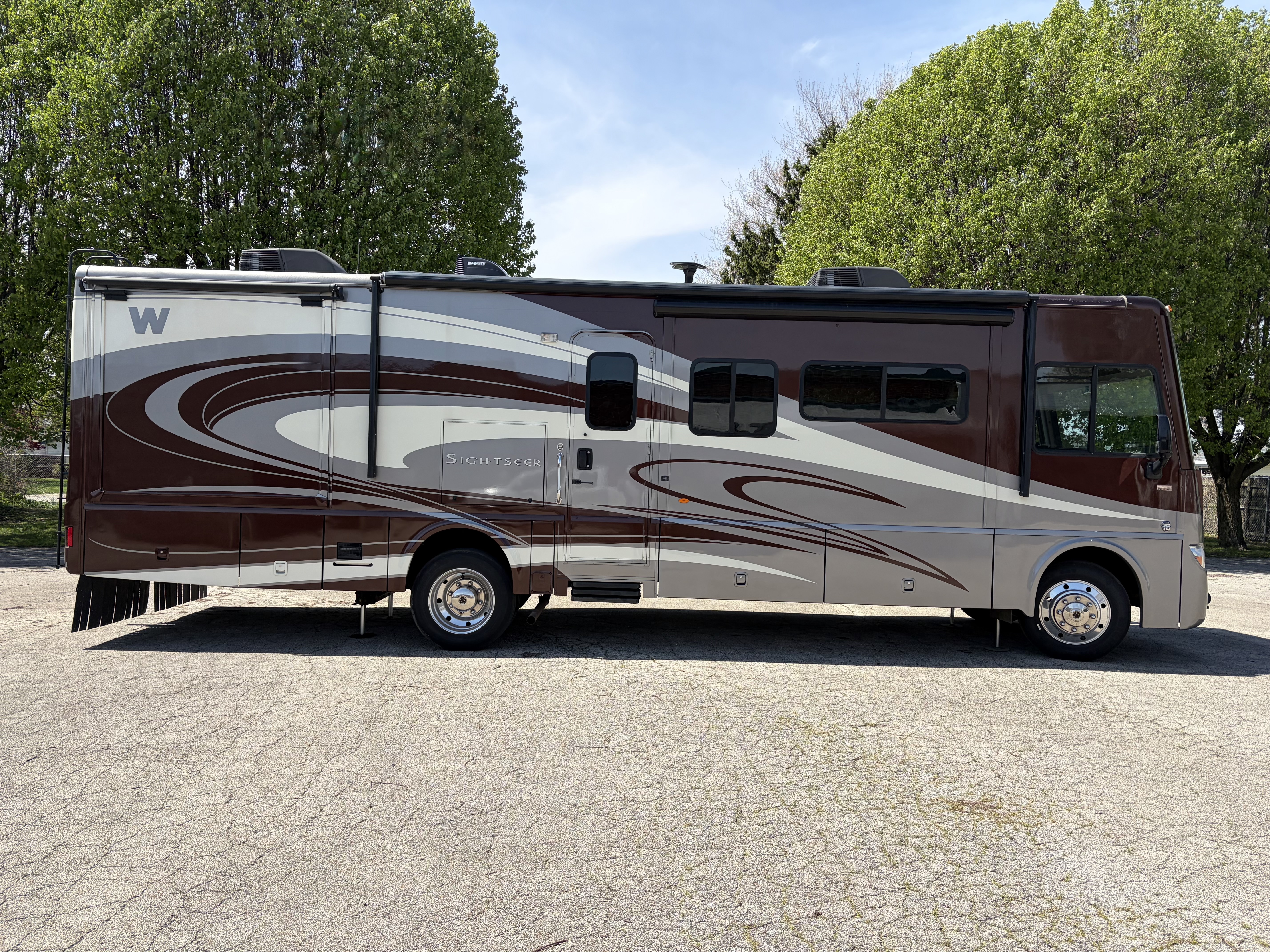 2014 Winnebago SIGHTSEER 33C RV