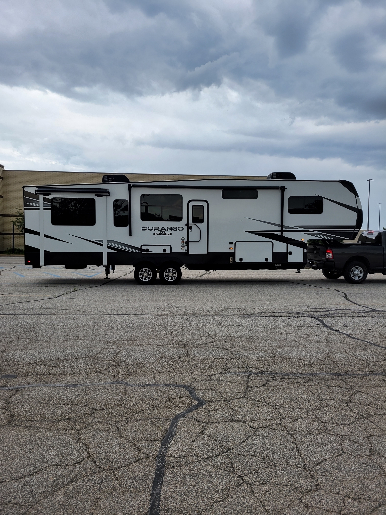 2022 K-Z DURANGO 326 RLT in walled lake MI
