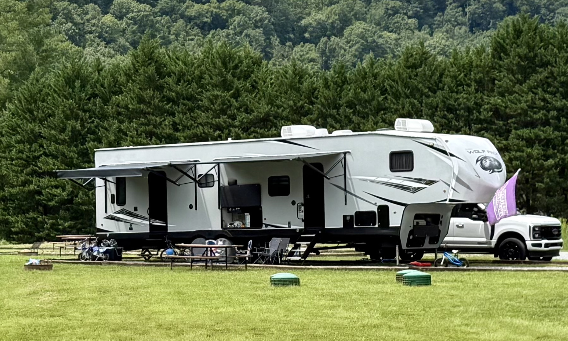 2022 Forest River CHEROKEE WOLF PACK 365PACK15 RV