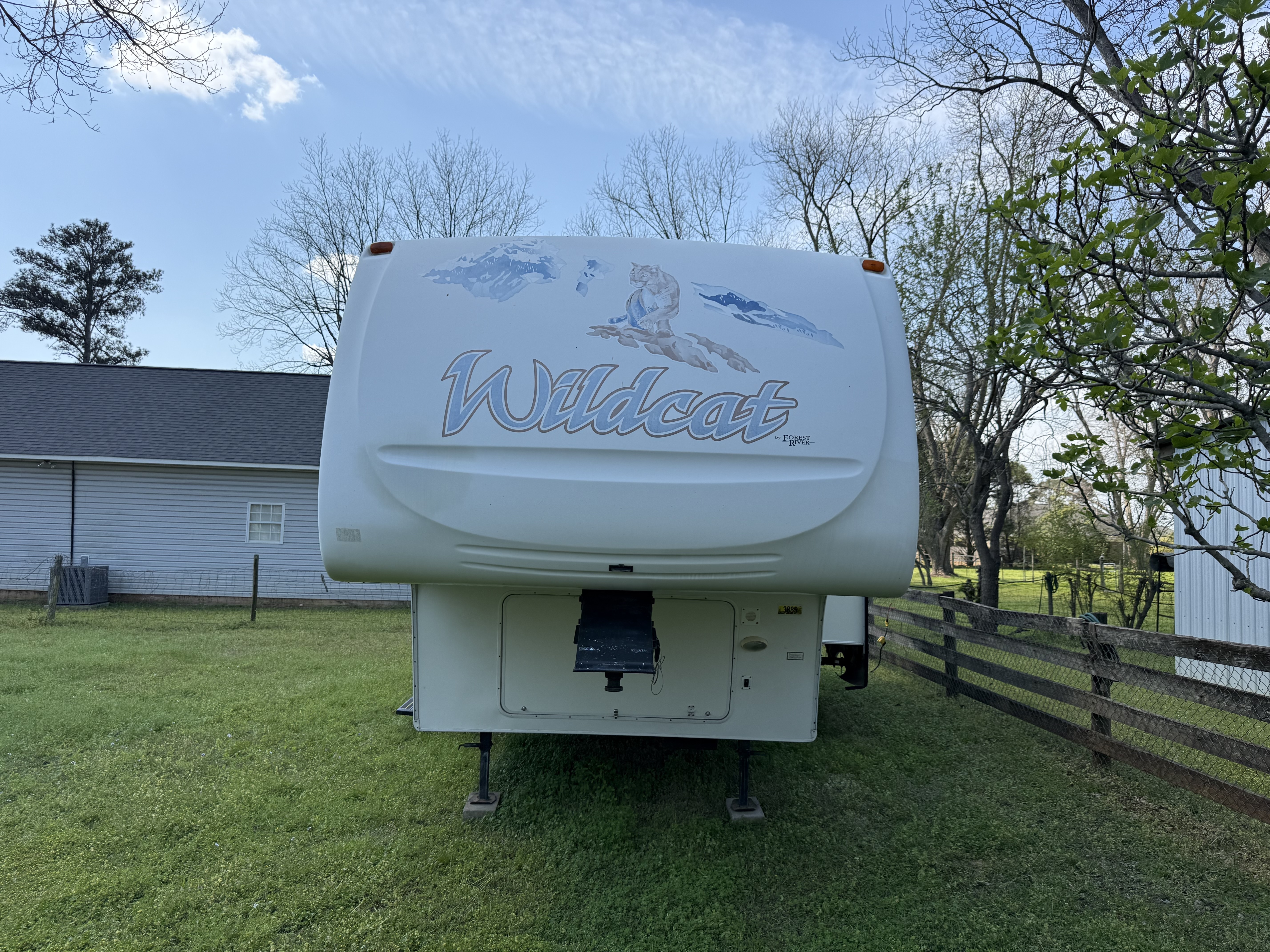 2006 Forest River WILDCAT 28RKWB in kathleen GA
