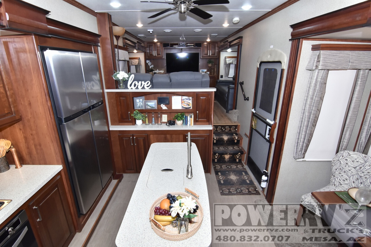2017 Keystone Alpine 3660FL in mesa AZ