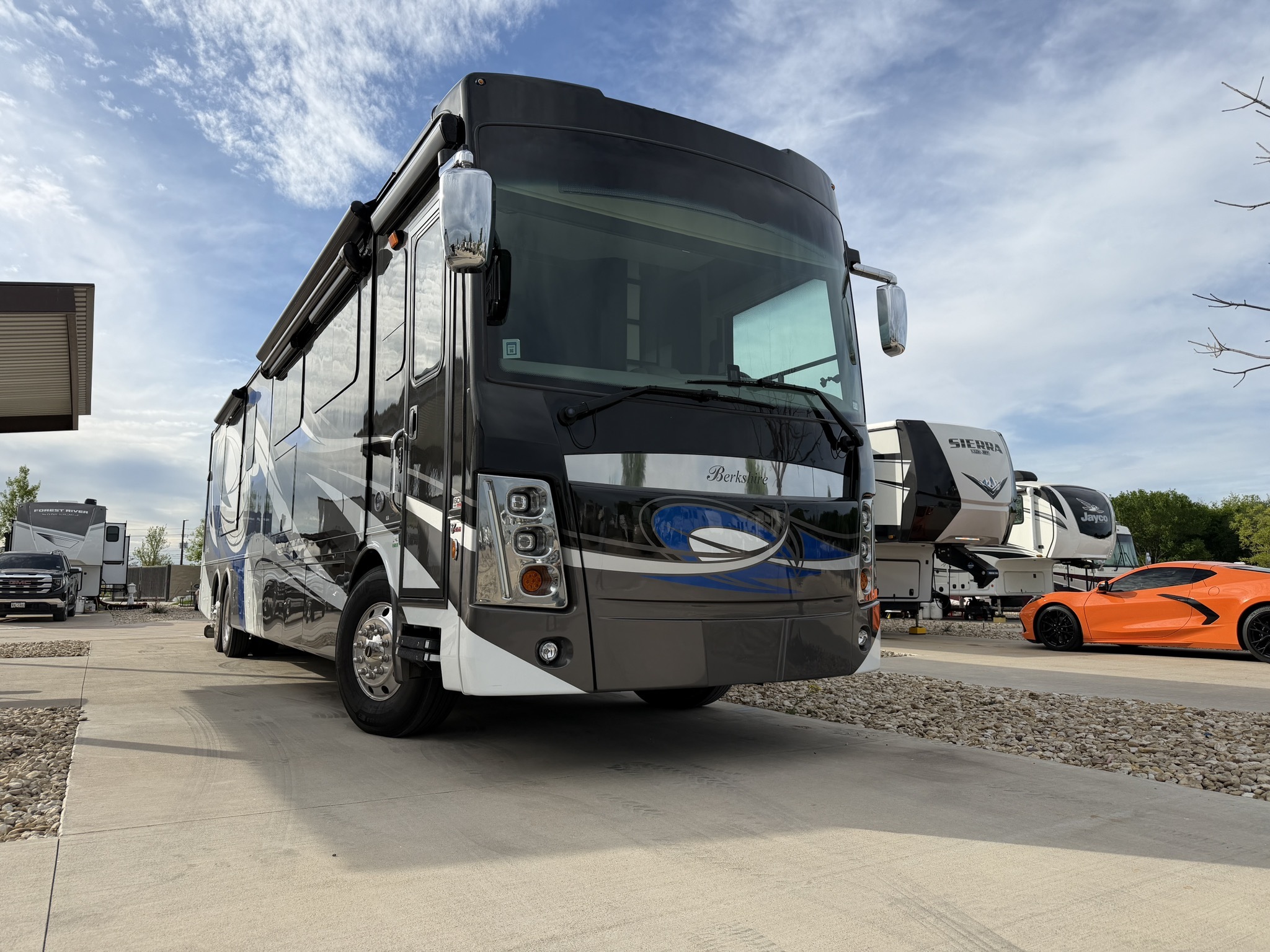 2023 Forest River BERKSHIRE XLT 45A in waxahachie TX