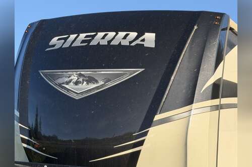 2021 Forest River SIERRA LUXURY 321RL in myrtle point OR