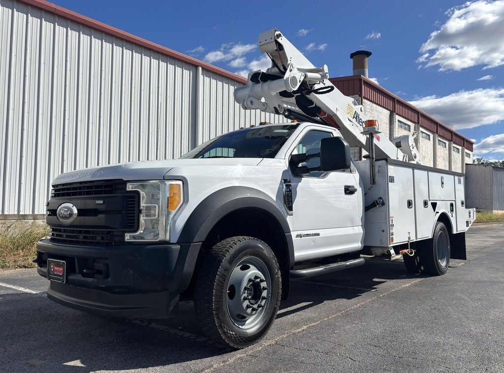 2017 Altec AT41M / Ford F550 4x4 - Bucket Truck in Lindale, TX