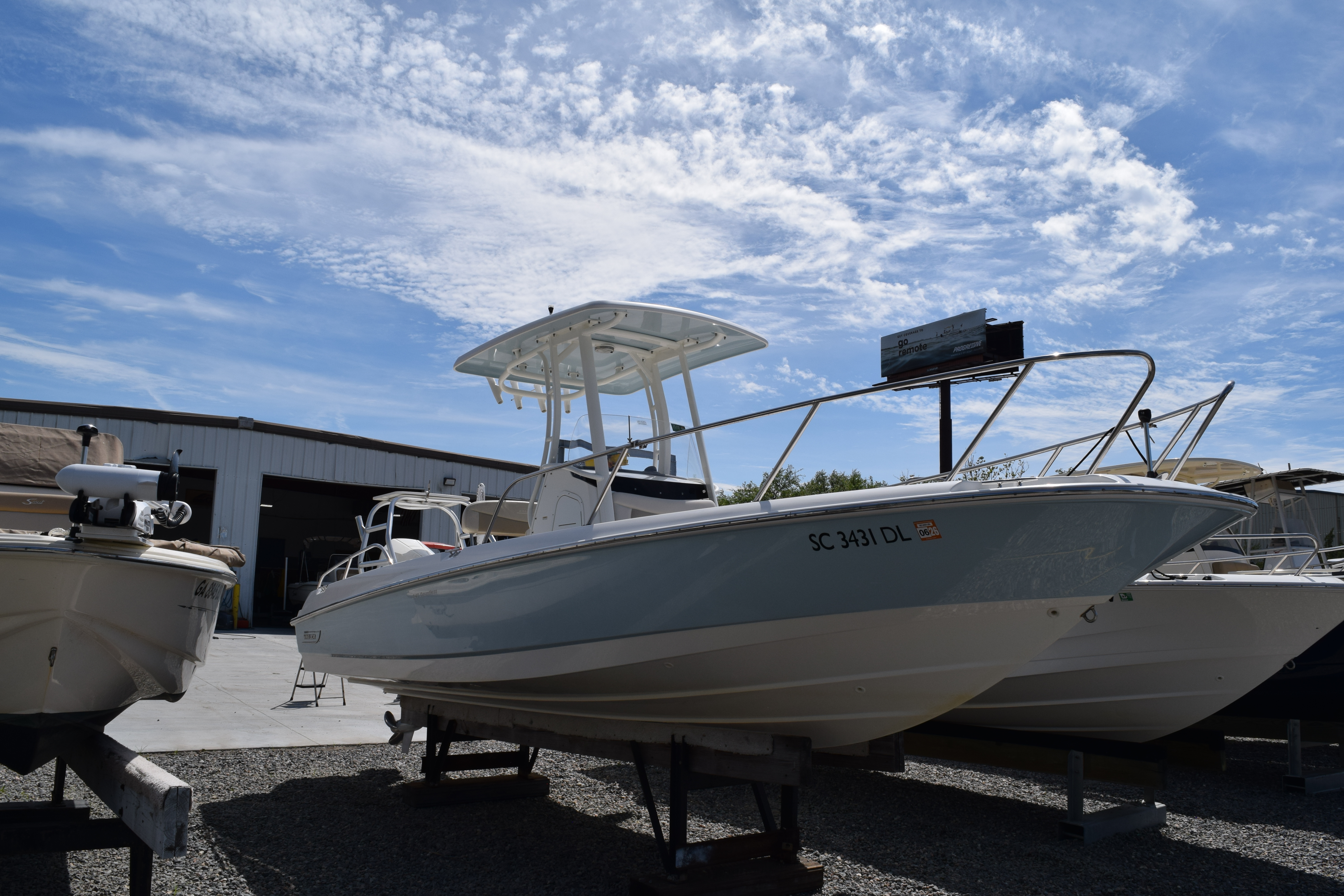 2019 Boston Whaler 240 Dauntless 280 in savannah GA
