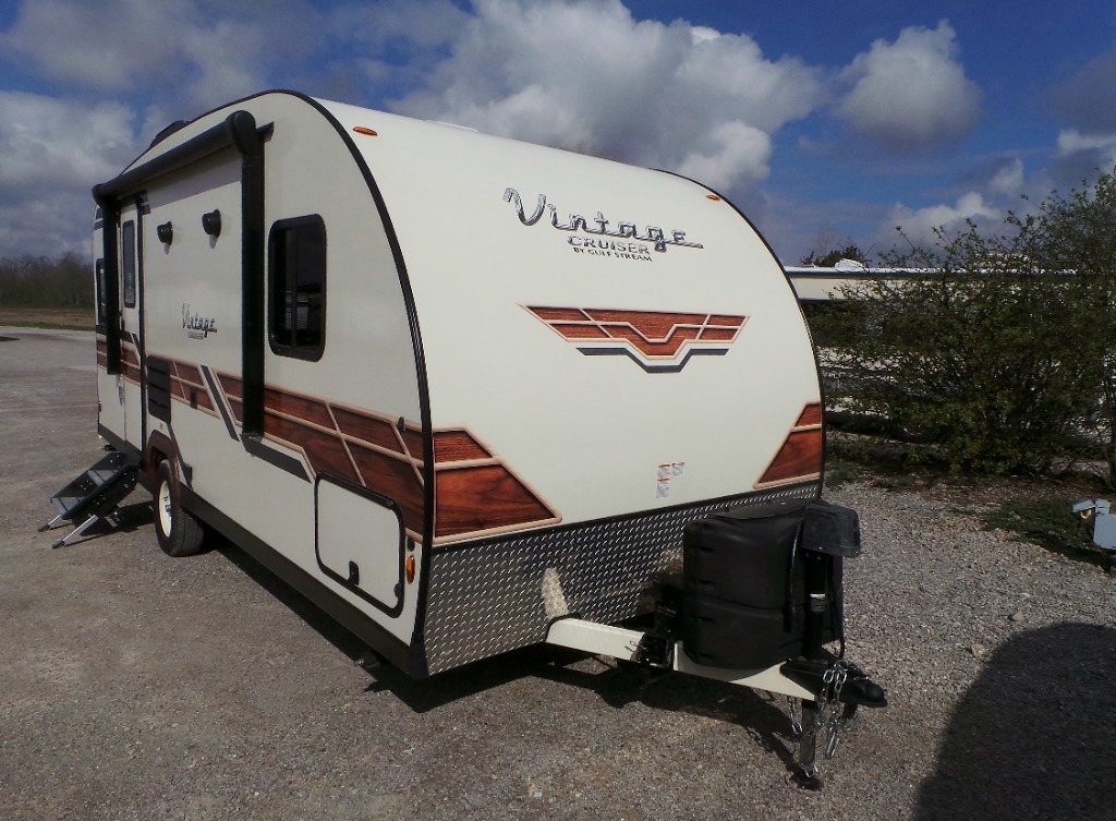2023 Gulf Stream Rv Vintage Cruiser 19ERD in decatur IN