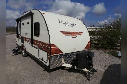 2023 Gulf Stream Rv Vintage Cruiser 19ERD in decatur IN