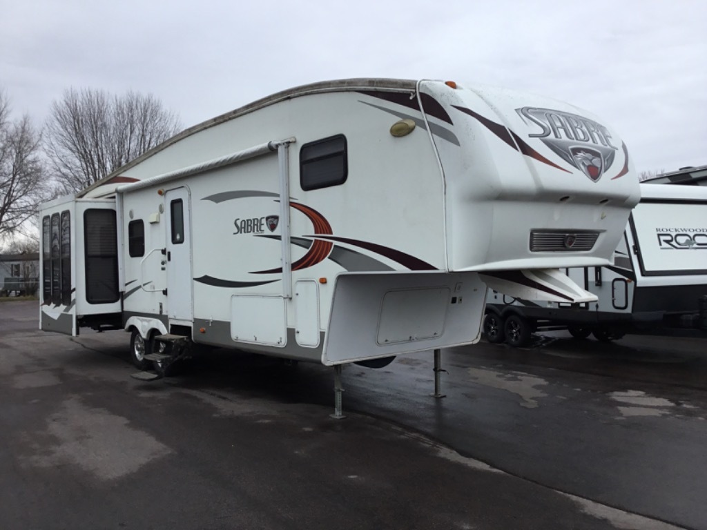 2011 Palomino Sabre 31RETS in new ulm MN