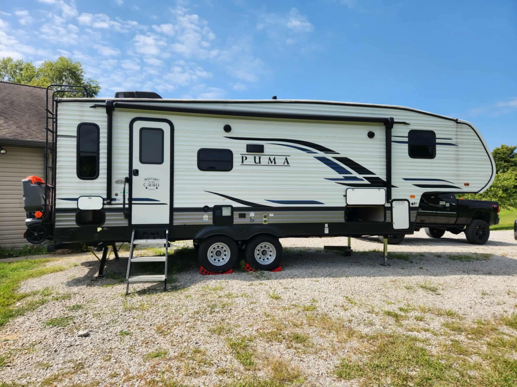 2021 Forest River PALOMINO PUMA 31BHSS RV