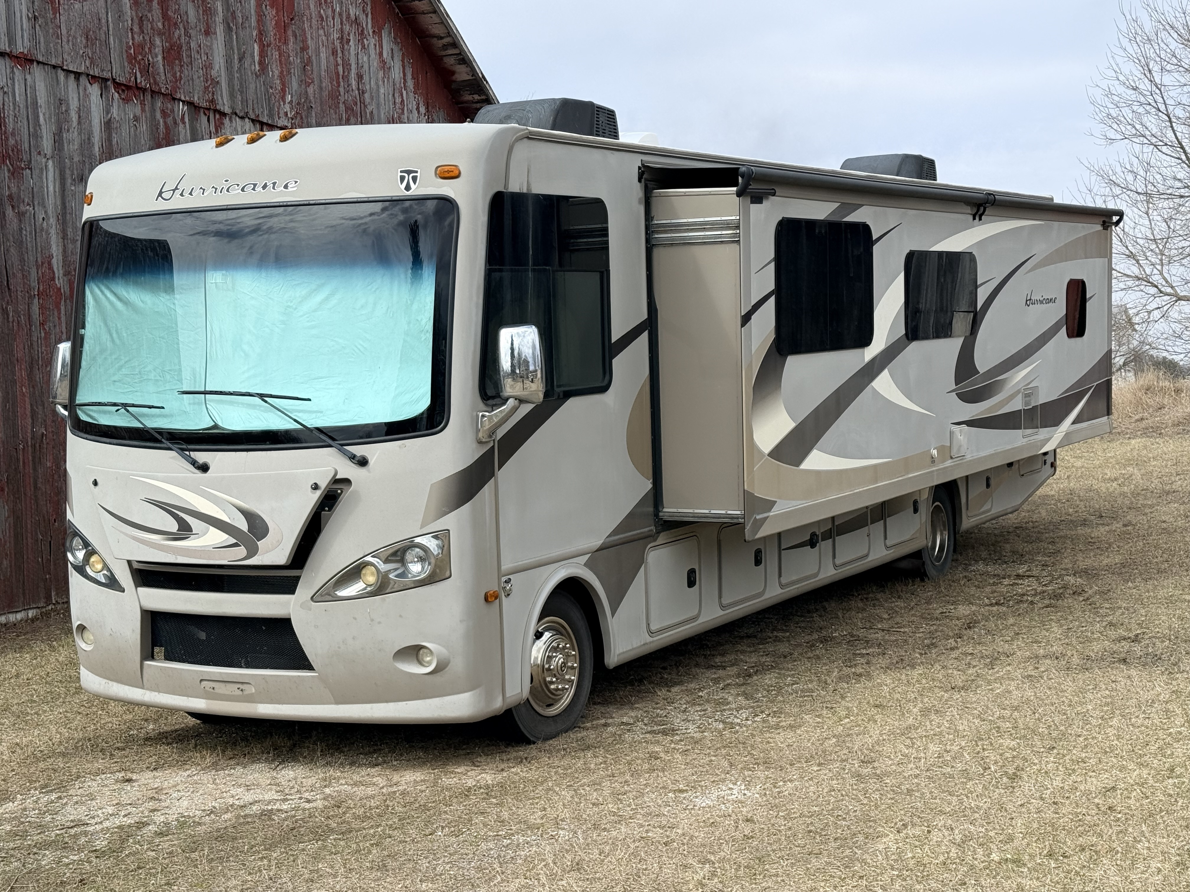 2015 Thor Motor Coach HURRICANE 34F RV