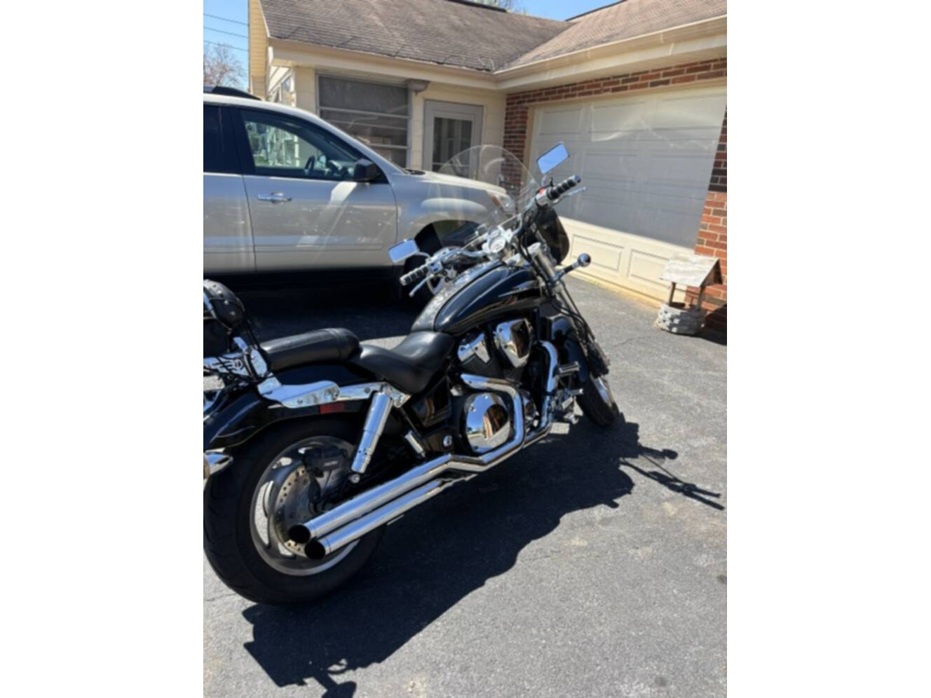 A photo of this 2001 Honda VTX 1800C