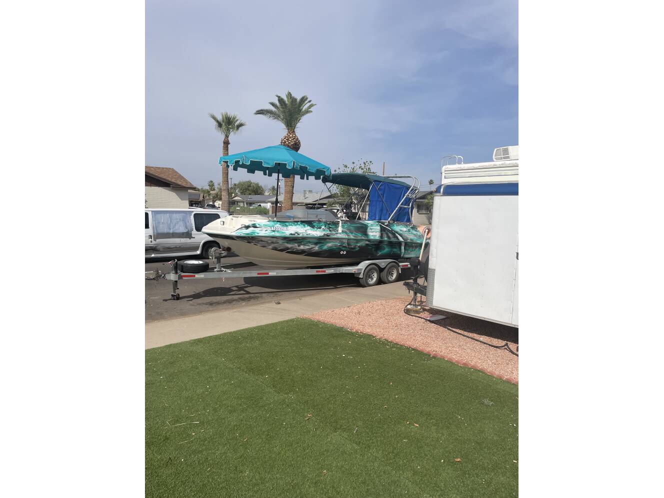 A photo of this 1995 Sea Ray 190 Sundeck