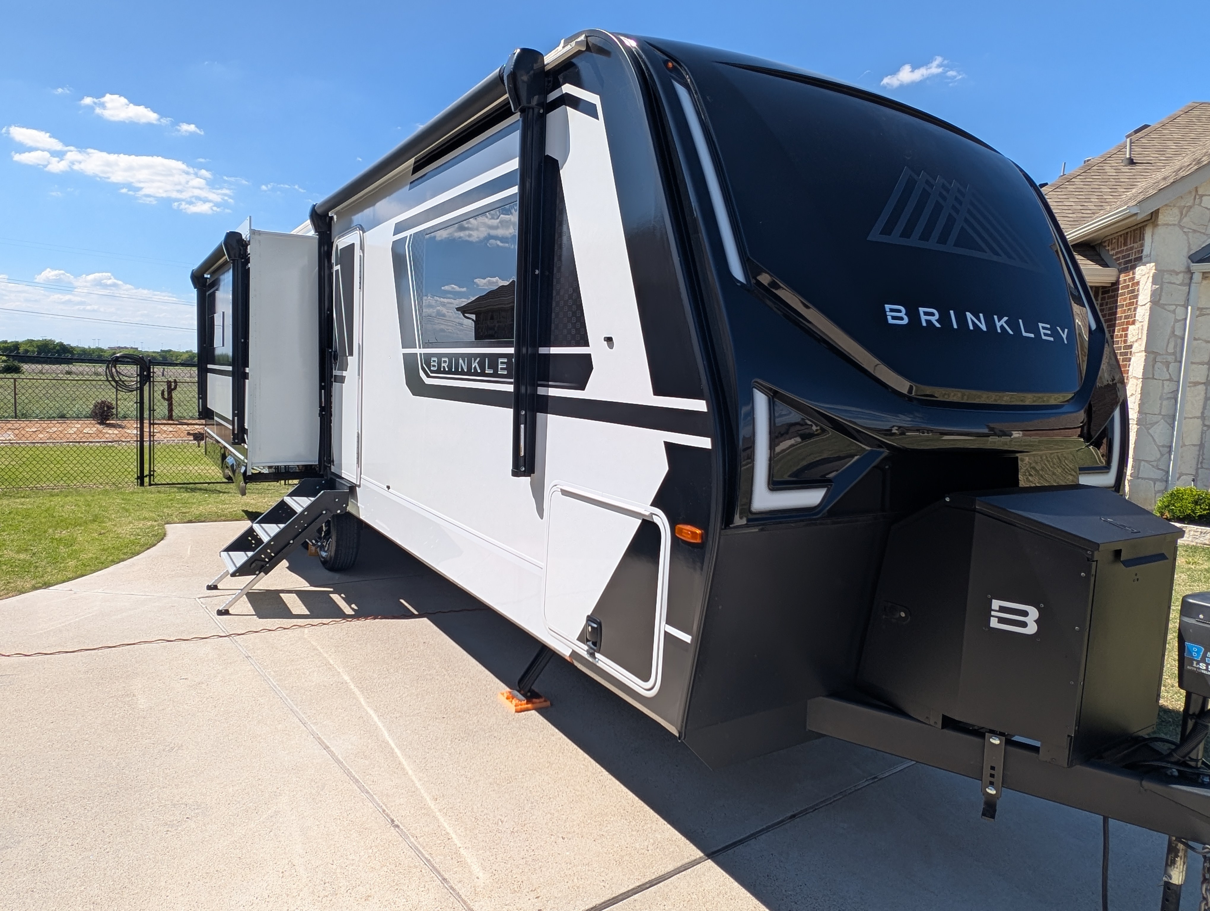 2025 Brinkley MODEL Z AIR 285 RV