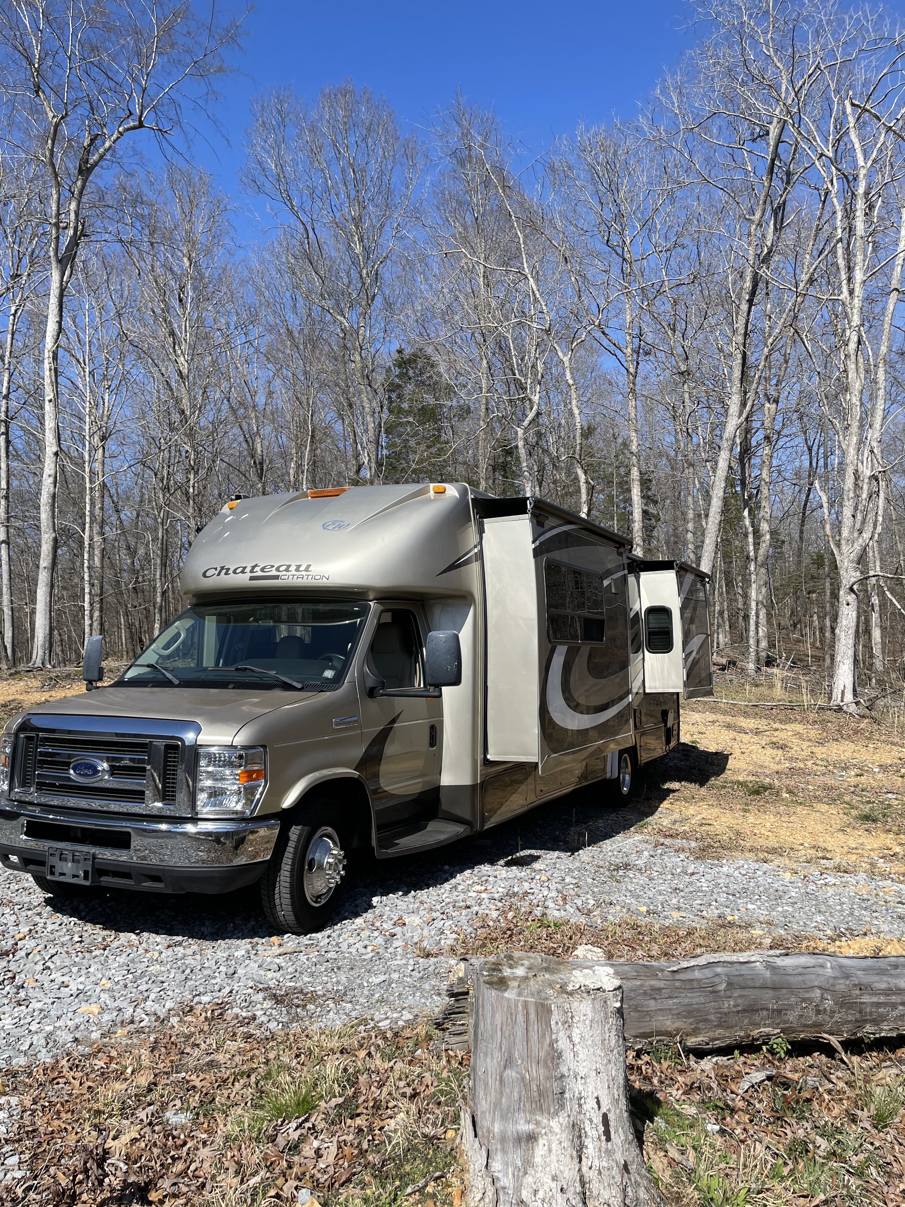 2010 Thor Motor Coach CHATEAU CITATION 29BG in new smyrna beach FL