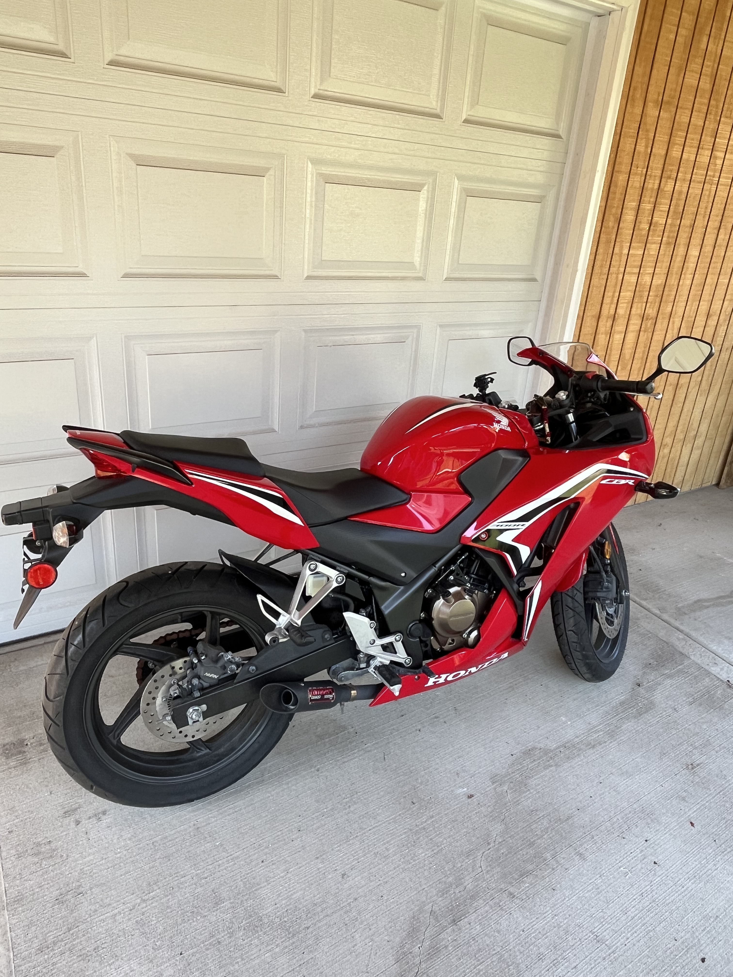 2022 Honda CB300R ABS in berwyn IL