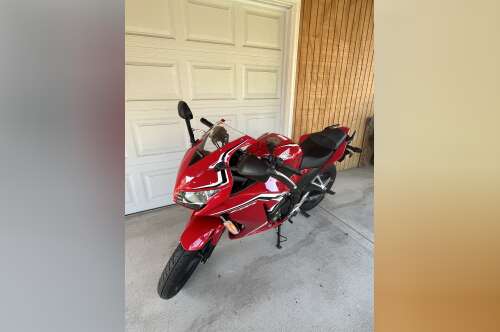 2022 Honda CB300R ABS in berwyn IL